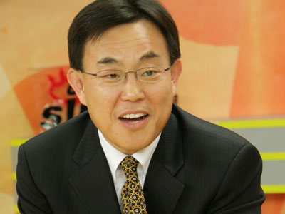 高群耀(高群耀简介)